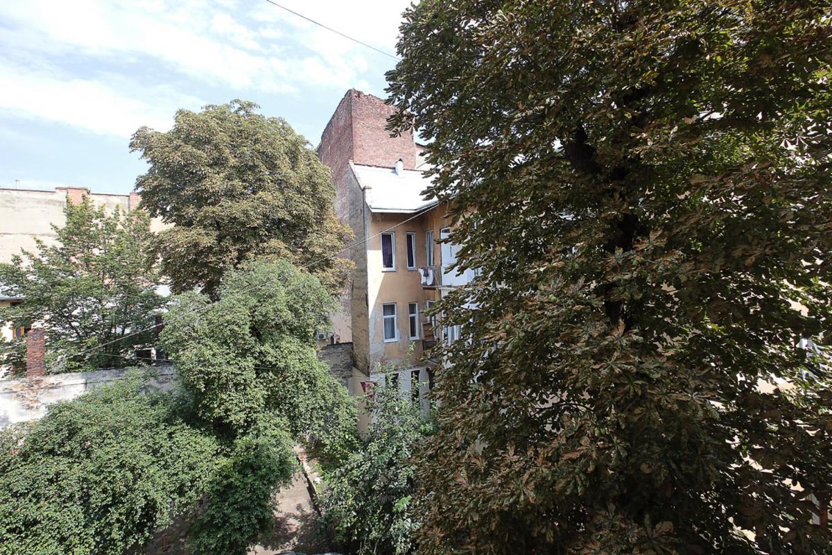 Buk Apartments On Doroshenka 29 Lviv Buitenkant foto